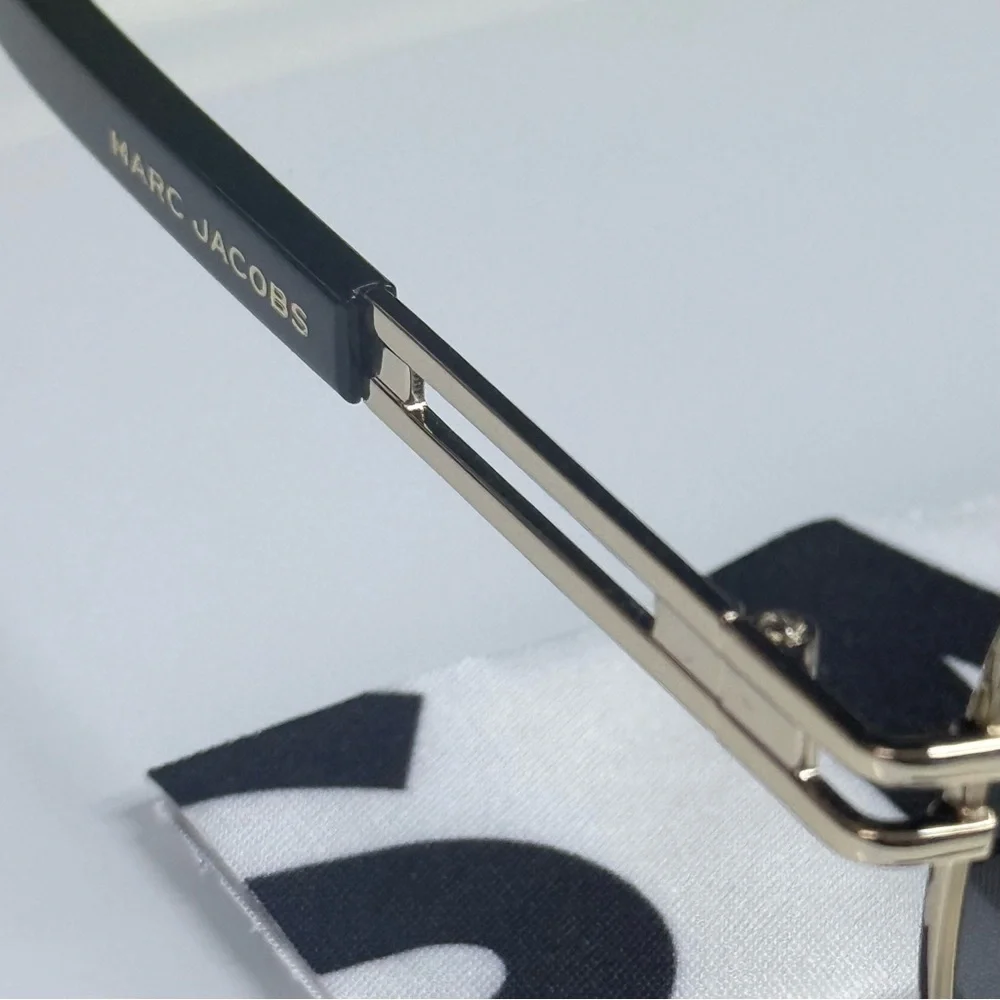 Marc Jacobs Unisex Sunglasses Silver Frame and Black Temples
